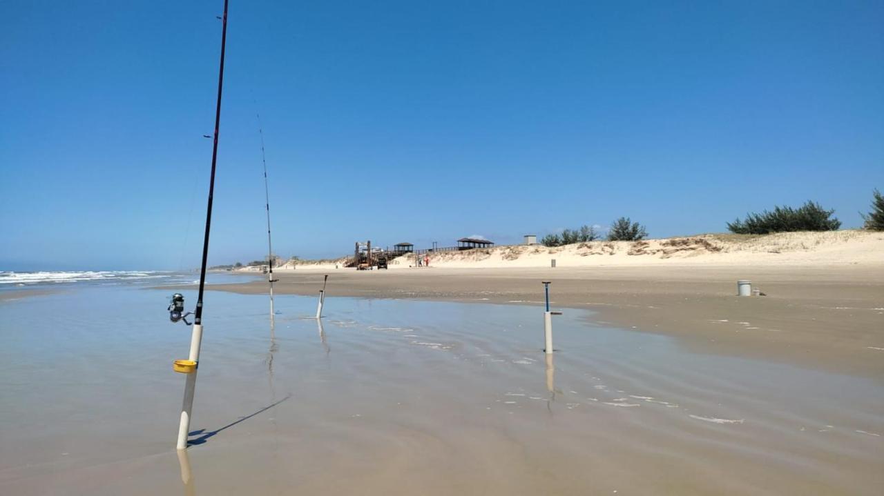 A Casa Amarela - Conforto E Tranquilidade Proximo Ao Mar Balneario Gaivota Kültér fotó